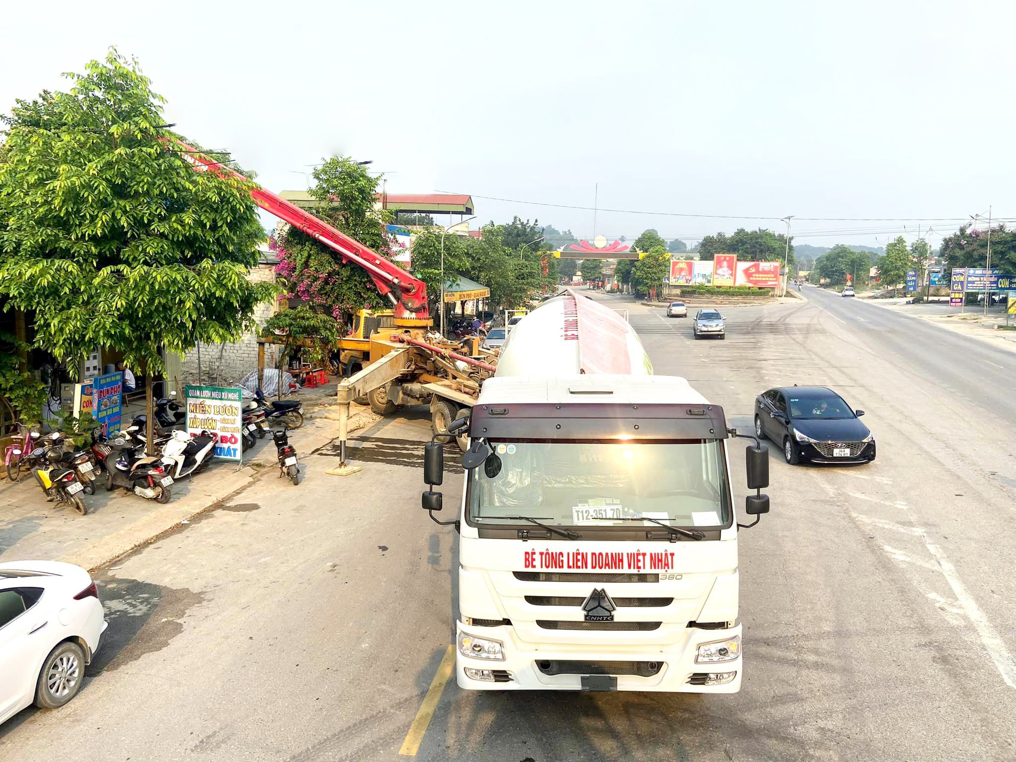 Bê tông tươi - Tổng Công Ty Đầu Tư Hà Thanh